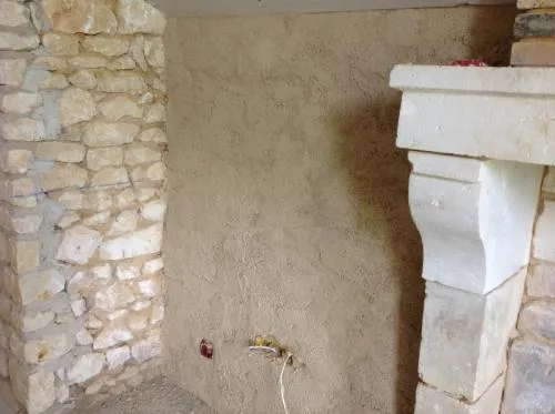 Isol&rsquo;Argilus – Enduit d&rsquo;argile isolant intérieur